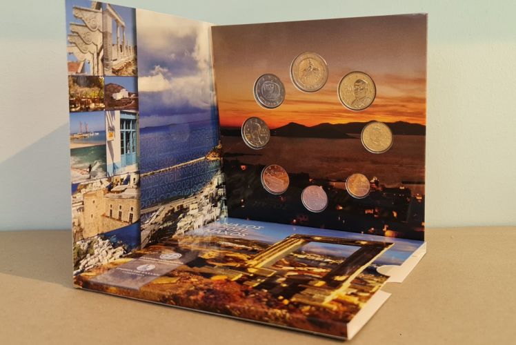 Coffret 8 Pièces 2021