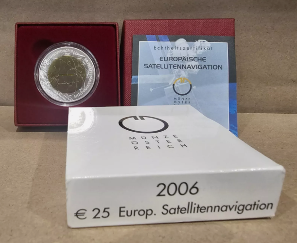 Coffret 25€ Euros Autriche Argent 900 Niobium 2006 ''Satellite''