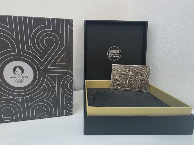 Médaille Presse Papier Monnaie de Paris - Bronze Argenté Paris 2024